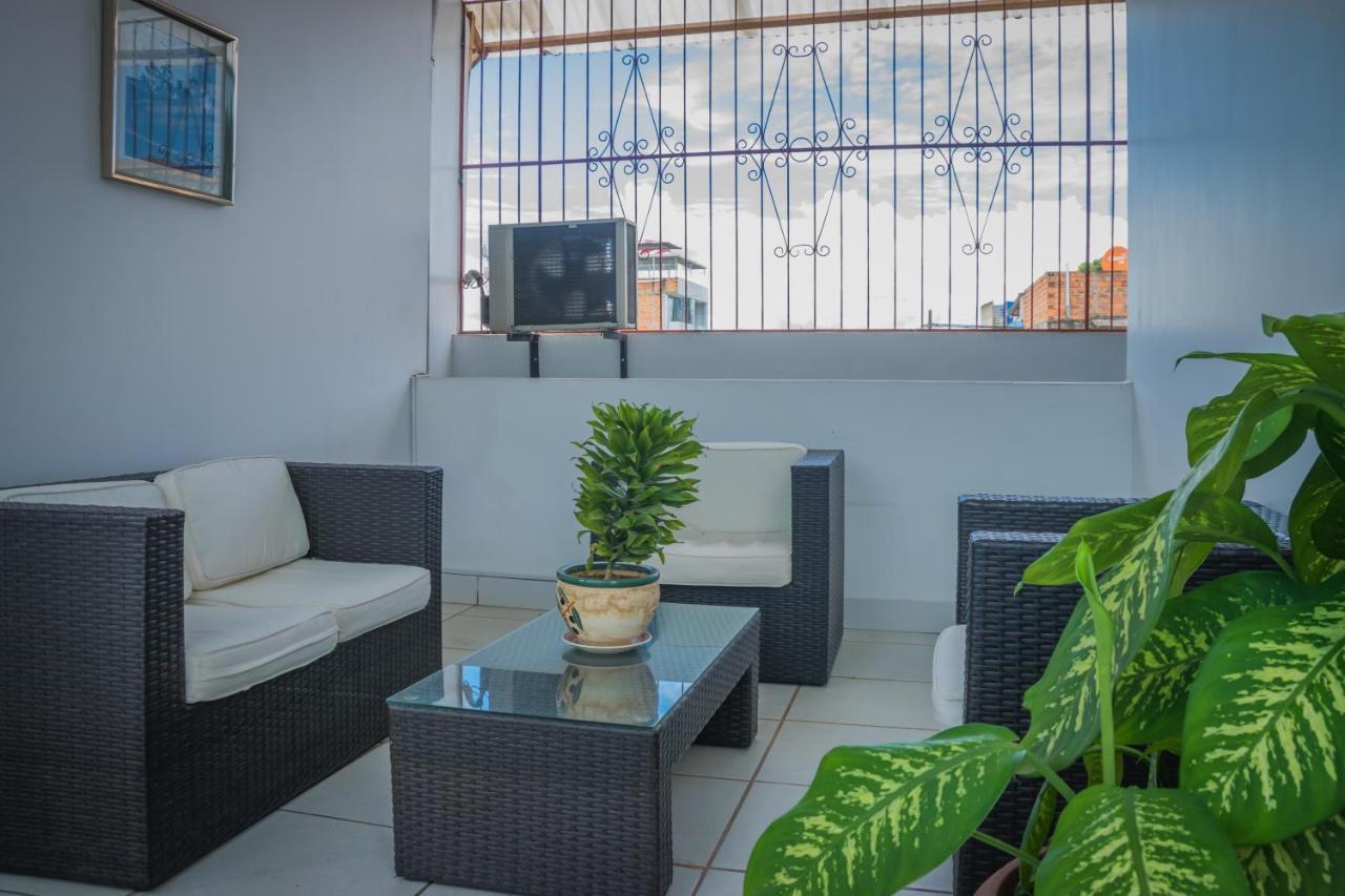 Hostal "Centrika" Тарапото Экстерьер фото