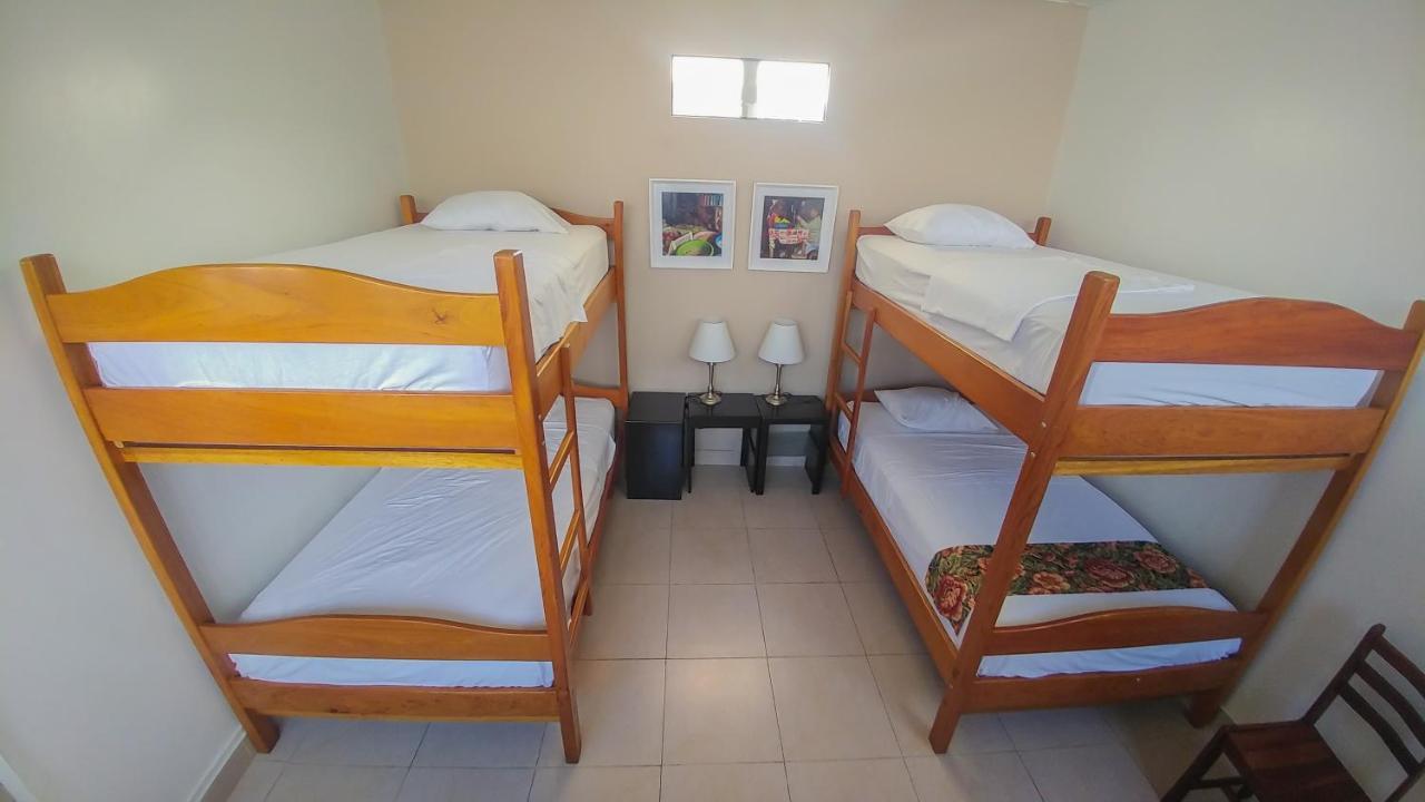 Hostal "Centrika" Тарапото Экстерьер фото