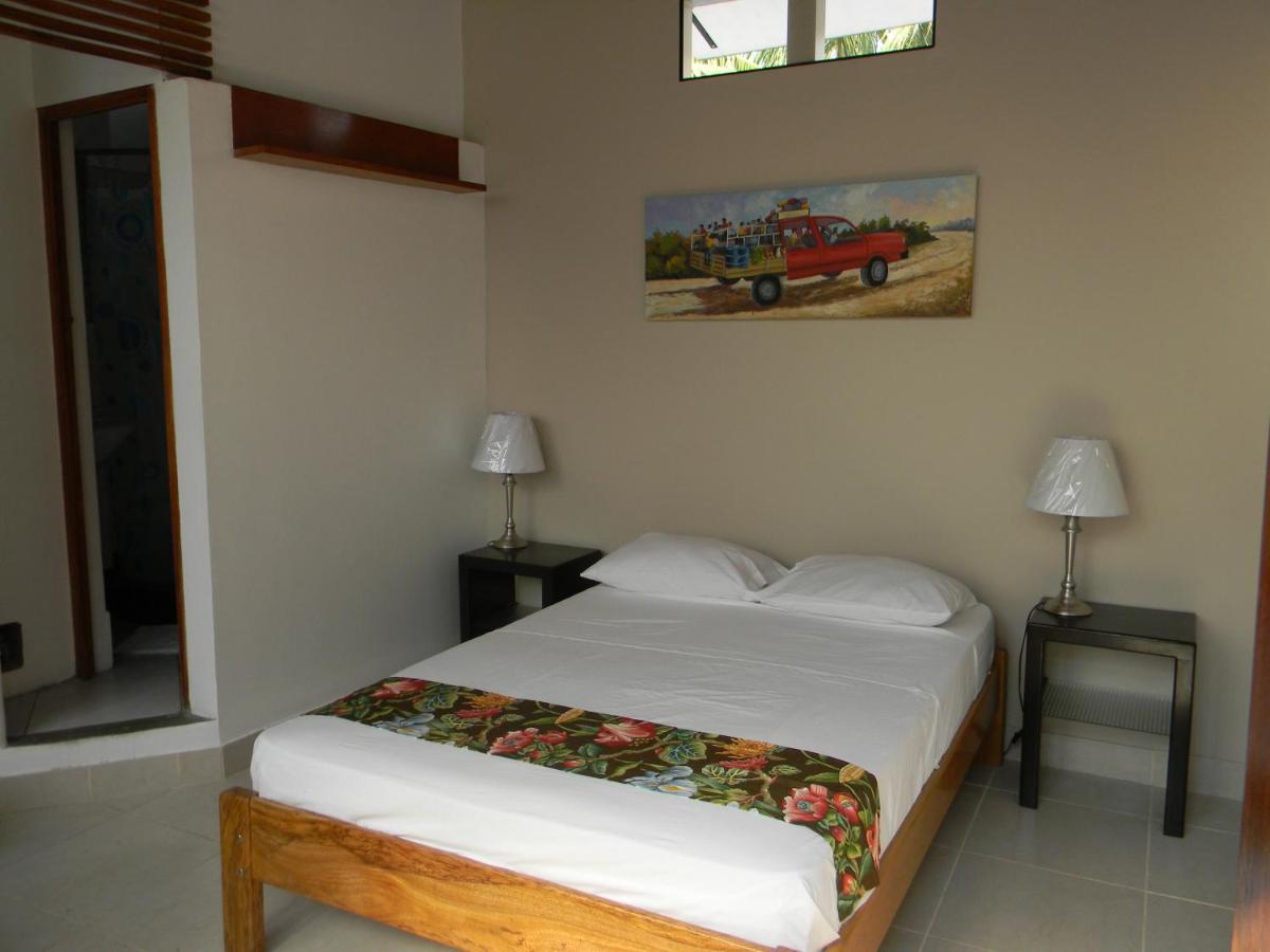 Hostal "Centrika" Тарапото Экстерьер фото